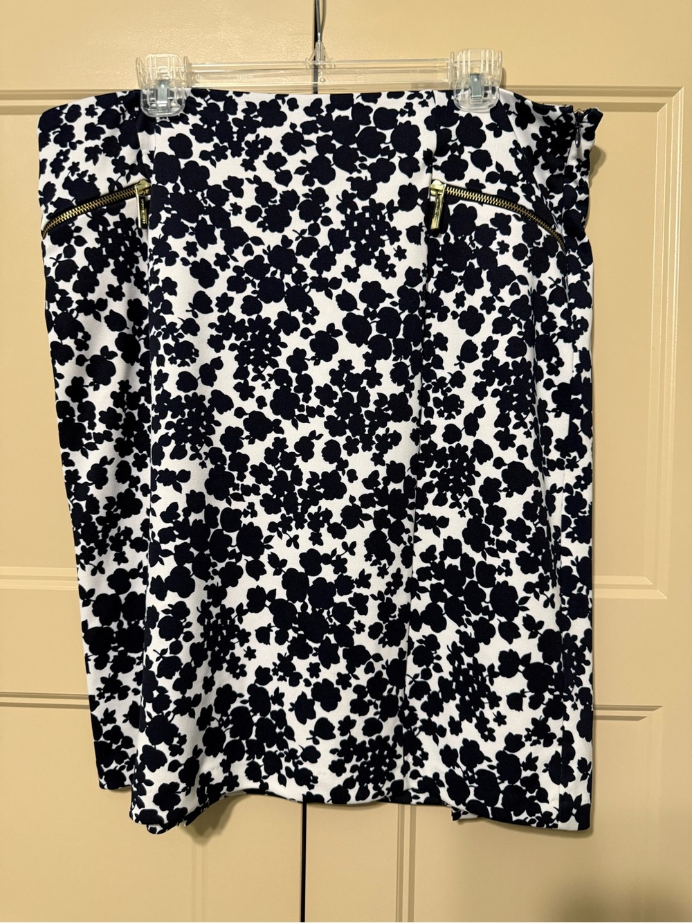 Michael Kors Navy and White Floral-Print Pencil Skirt with Gold Zips